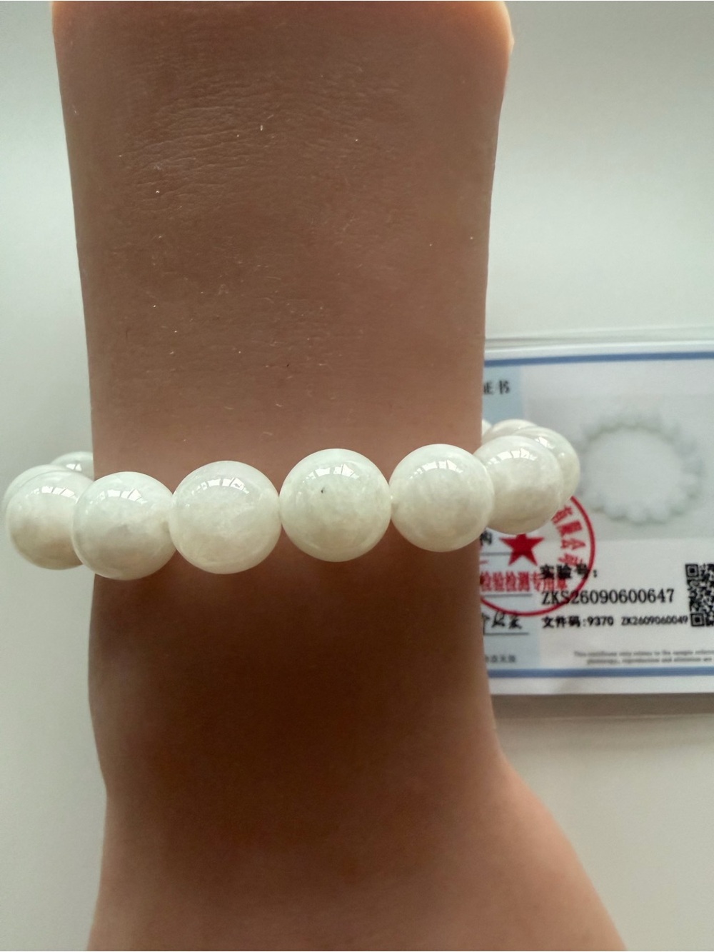 Authentic jade bracelet.. comes with certificate